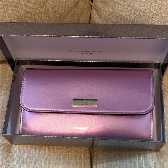 kate spade Handbags - Kate Spade Shimmering Lavender Clutch